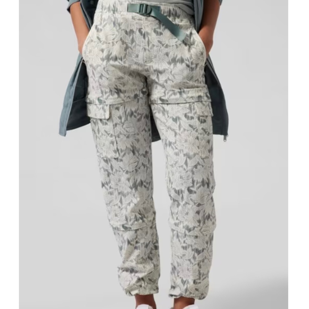 Athleta Trekkie Convertible Hike Pant Ethereal Bloom: Pants, Capris & Shorts